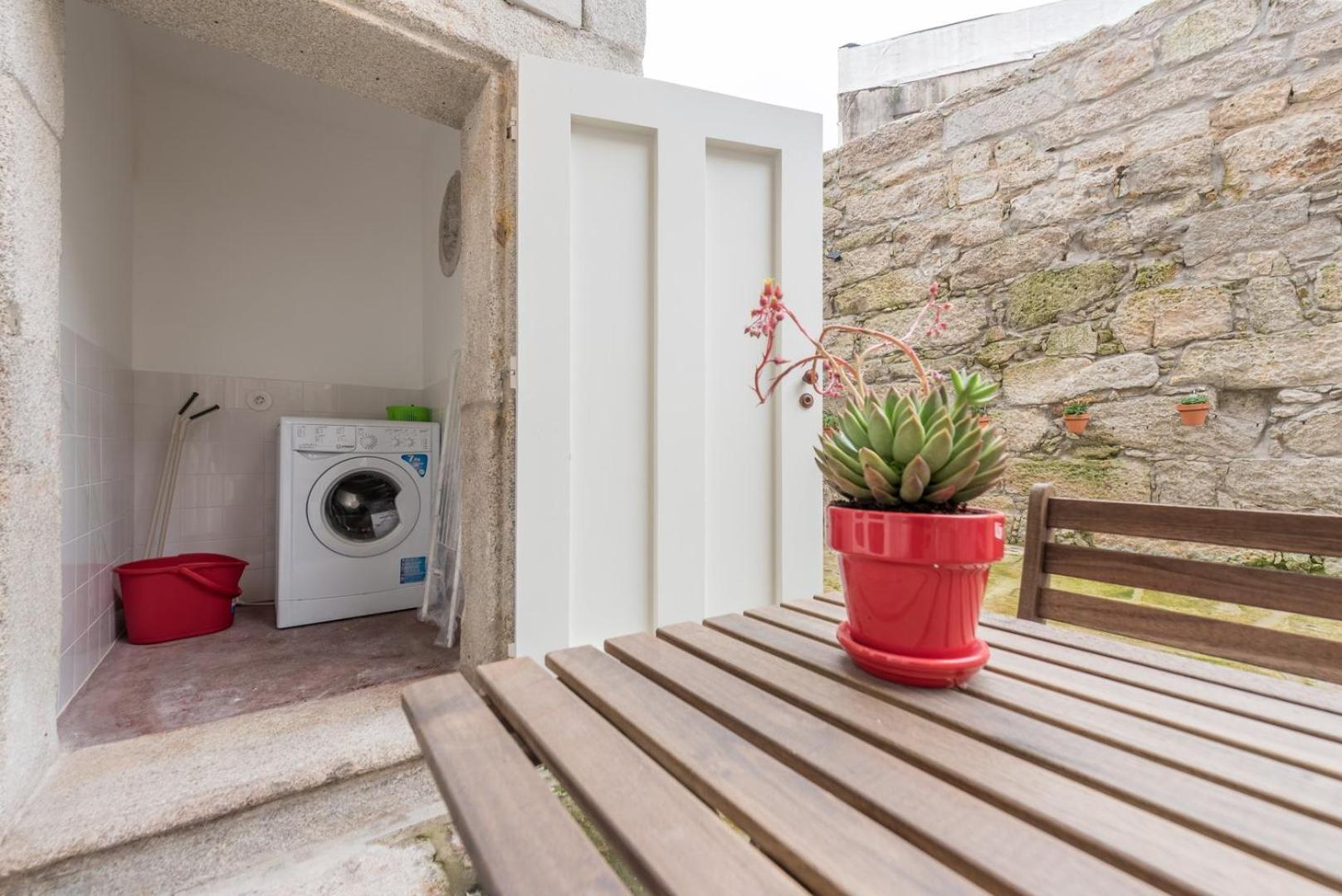 Ferienwohnung Guestready - Lofted Getaway In Downtown Porto Exterior foto